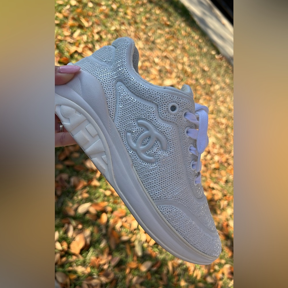 Brand new in box 20P size 36\ 6 chanel sneakers, beautiful sequins